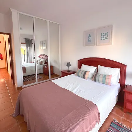 Apartament Pool View Balcony & Walk To Beach, By Timecooler Lagos